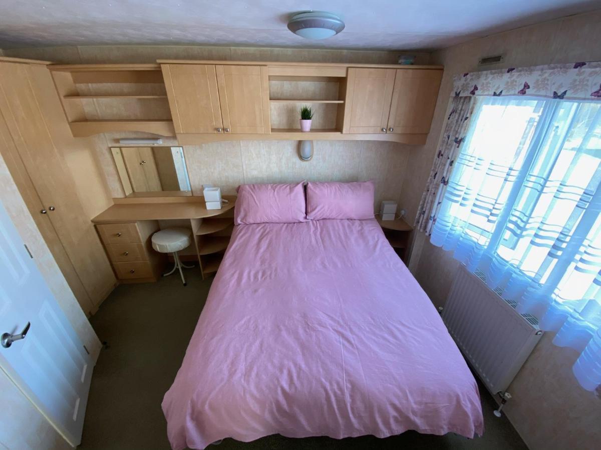 Lake District Static Caravan Lakeside Cumbria Міллом Екстер'єр фото